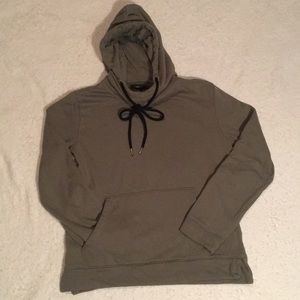 Forever 21 women’s roomy hoodie